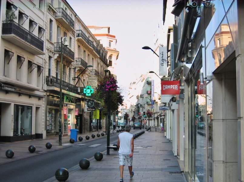 La rue d'Antibes : le luxe cannois